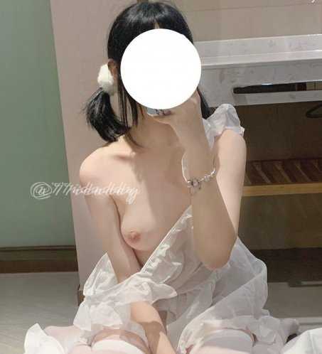 奶甜77酱@77idaddy – 顶级白虎萝莉 极品福利姬私拍 [329P7V-1.27G] 持续更新中 百度云