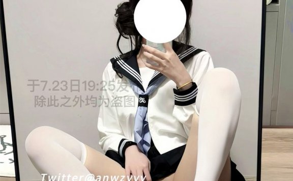 贵州软软酱@ruanruanjiang99 – [自购首发] [388门槛] 16分钟 酥胸萝莉福利订阅 [94P4V-1.06G] 持续更新中 百度云