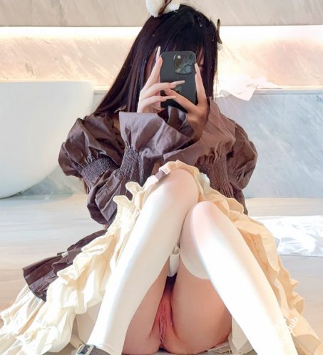 成都柒酱 – [福利订阅] 34分钟 Cos极品白虎萝莉福利订阅 [111PnV-744MB] 持续更新中 百度云