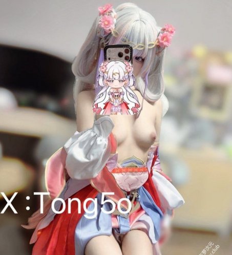 痛酱@Tong5o 新作 [福利订阅] Cos各种角色囗交做爱日常 [3P16V-565MB]