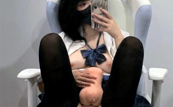 碳碳小萌酱@loveqing_qaq – [稀缺] [1314门槛] 7分钟 顶级酥胸白虎萝莉福利订阅 [37P3V-446MB] 持续更新中